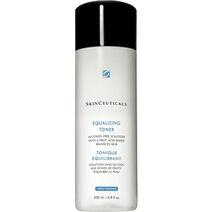 Equalizing Toner - Cleanse & Tone | L'Oréal Dermatological Beauty Partner Shop